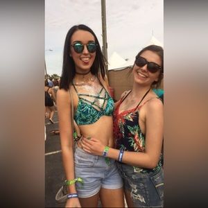 Alya Spaghetti Strap Top. Like new condition